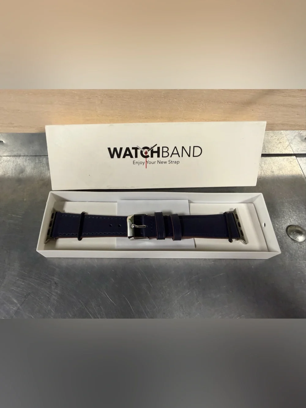 Apple Watch Leather Watch Band, NEW